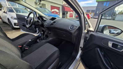 Ford Fiesta 1.5 TDCi 75CV 5 porte (12)