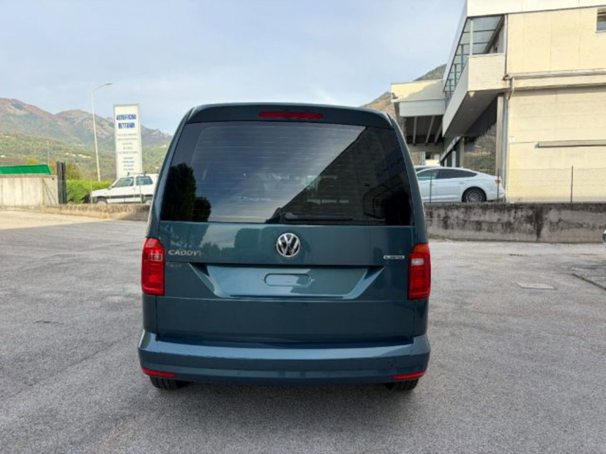Volkswagen Caddy 1.4 TGI DSG Comfortline (6)