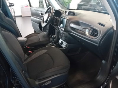 Jeep Renegade 1.3 T4 190CV PHEV 4xe AT6 Limited (8)