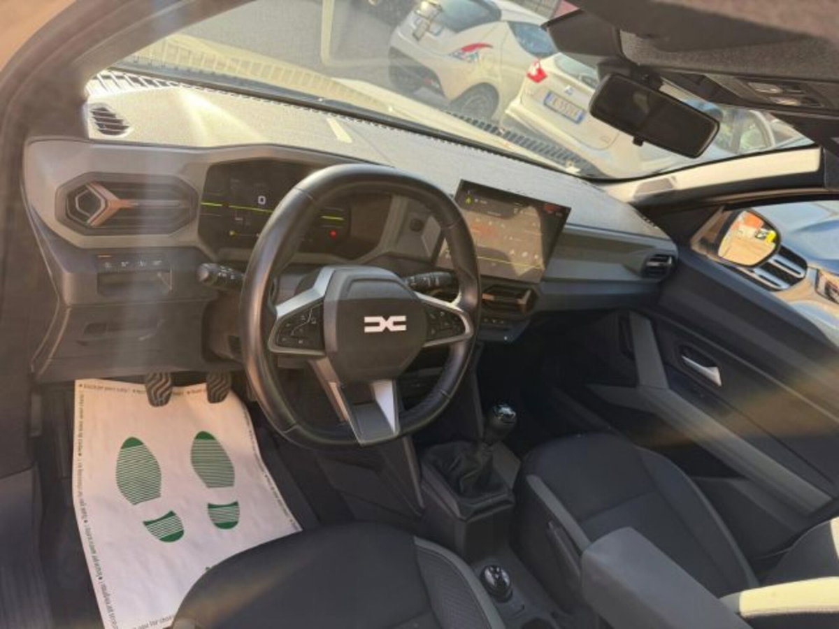 Dacia Duster 1.2 mild hybrid Extreme 4x4 130cv (11)