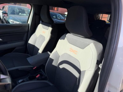 Dacia Duster 1.2 mild hybrid Extreme 4x4 130cv (16)