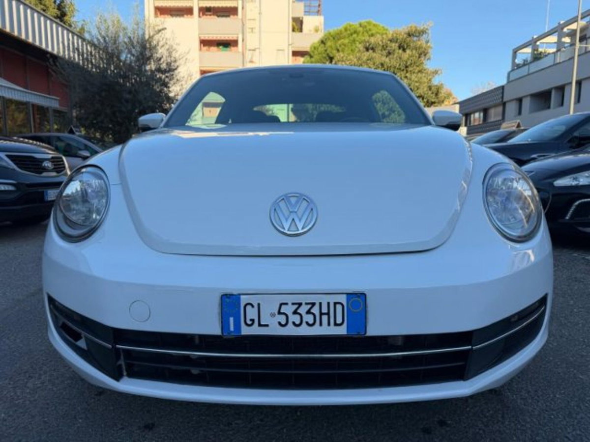 Volkswagen Maggiolino 2.0 TSI DSG Sport (6)