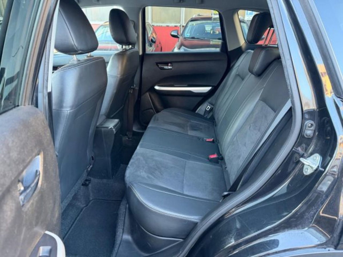 Suzuki Vitara 1.6 VVT 4WD AllGrip V-Top (10)