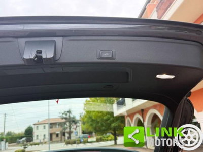 Audi A4 Avant 35 TDI/163 CV S tronic Business Advanced (16)