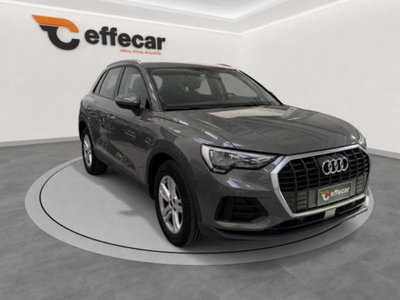 Audi Q3 35 TDI quattro S tronic Business (3)