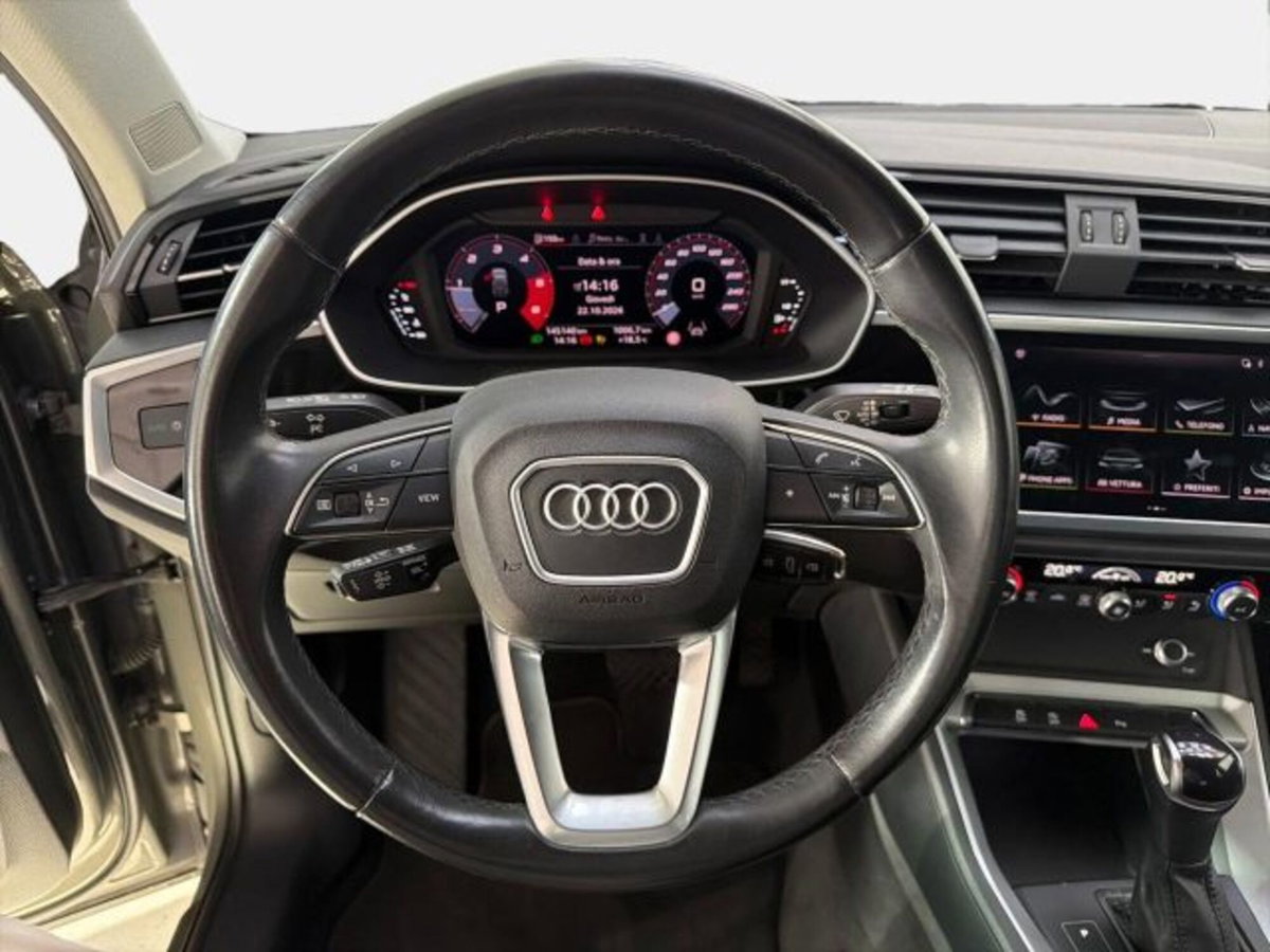 Audi Q3 35 TDI quattro S tronic Business (7)