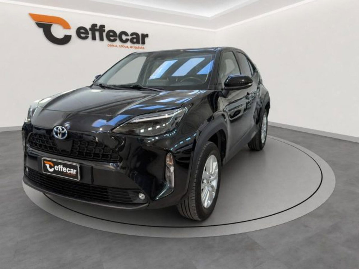 Toyota Yaris Cross 1.5h GR Sport Black Sky fwd 116cv e-cvt