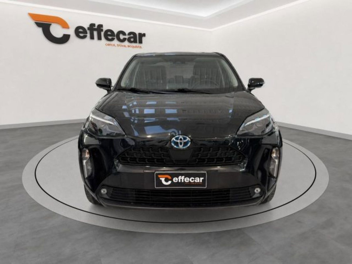 Toyota Yaris Cross 1.5h GR Sport Black Sky fwd 116cv e-cvt (2)