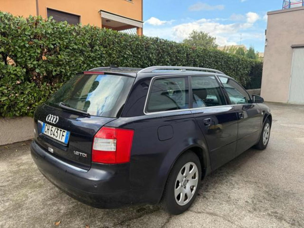 Audi A4 Avant 1.9 TDI/130 CV cat (3)