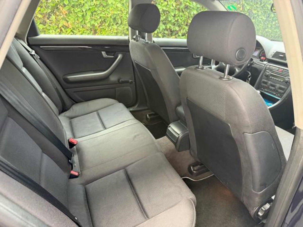 Audi A4 Avant 1.9 TDI/130 CV cat (6)