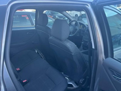 Mercedes-Benz Classe A 160 Elegance (12)