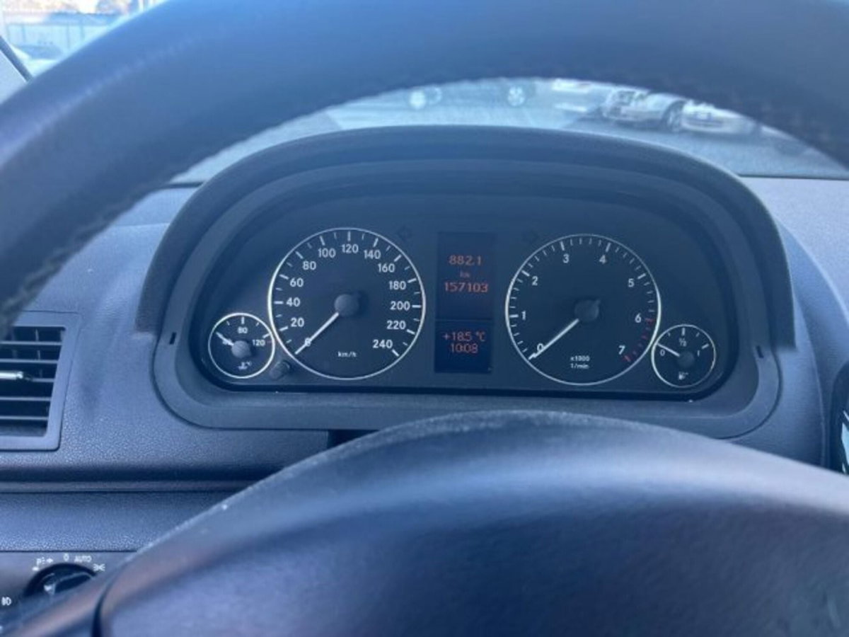 Mercedes-Benz Classe A 160 Elegance (4)