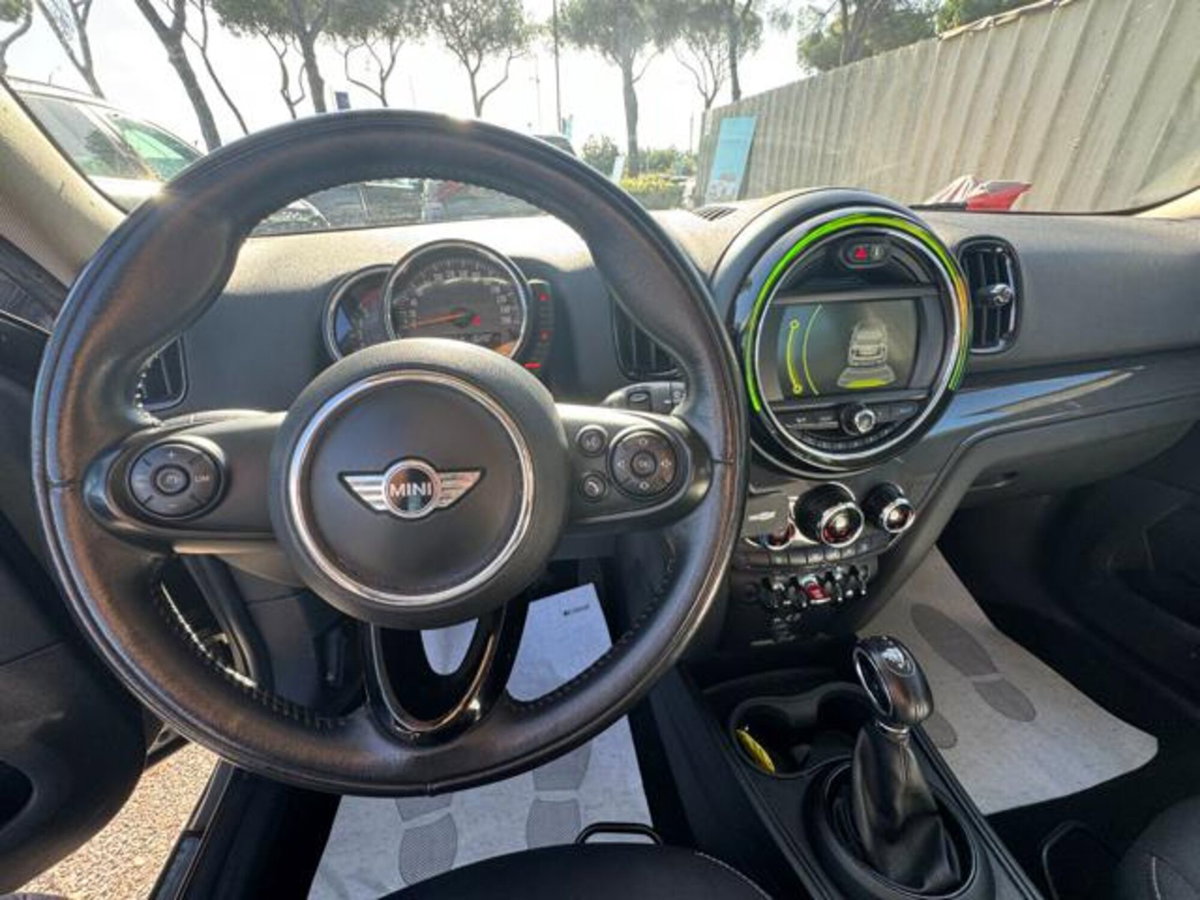MINI Mini Countryman 2.0 Cooper D Essential Countryman (5)