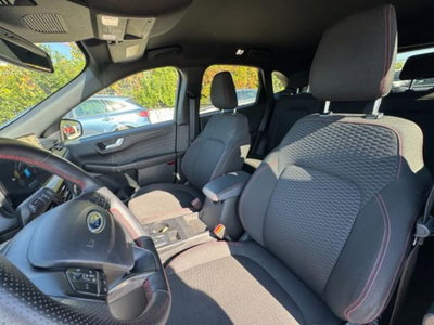 Ford Kuga 2.5 full hybrid ST-Line X 2wd 180cv auto (13)