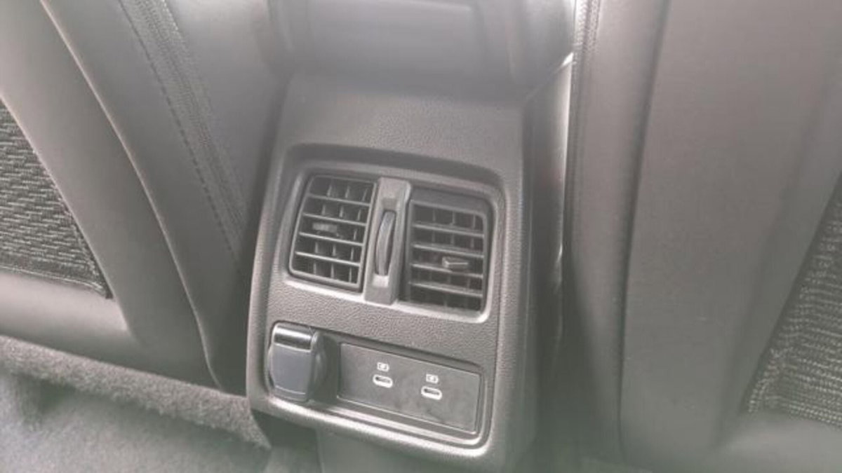 Renault Captur TCe 100 CV GPL Techno (13)