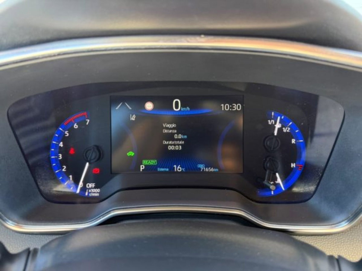 Toyota Corolla 1.8 Hybrid Style (16)