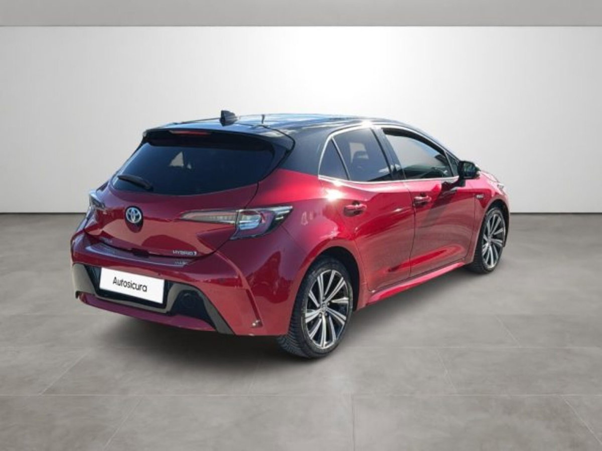 Toyota Corolla 1.8 Hybrid Style (4)