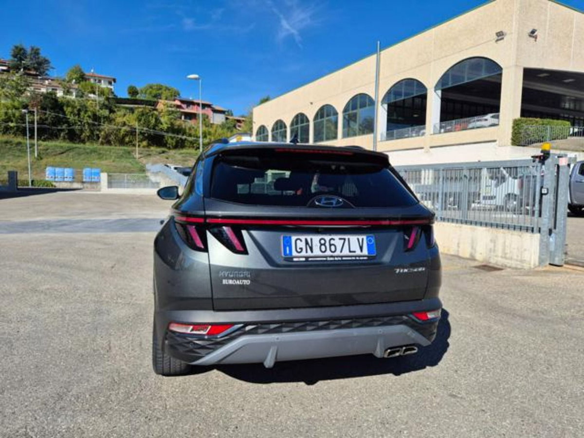 Hyundai Tucson 1.6 crdi 48V Xline 2wd imt (8)