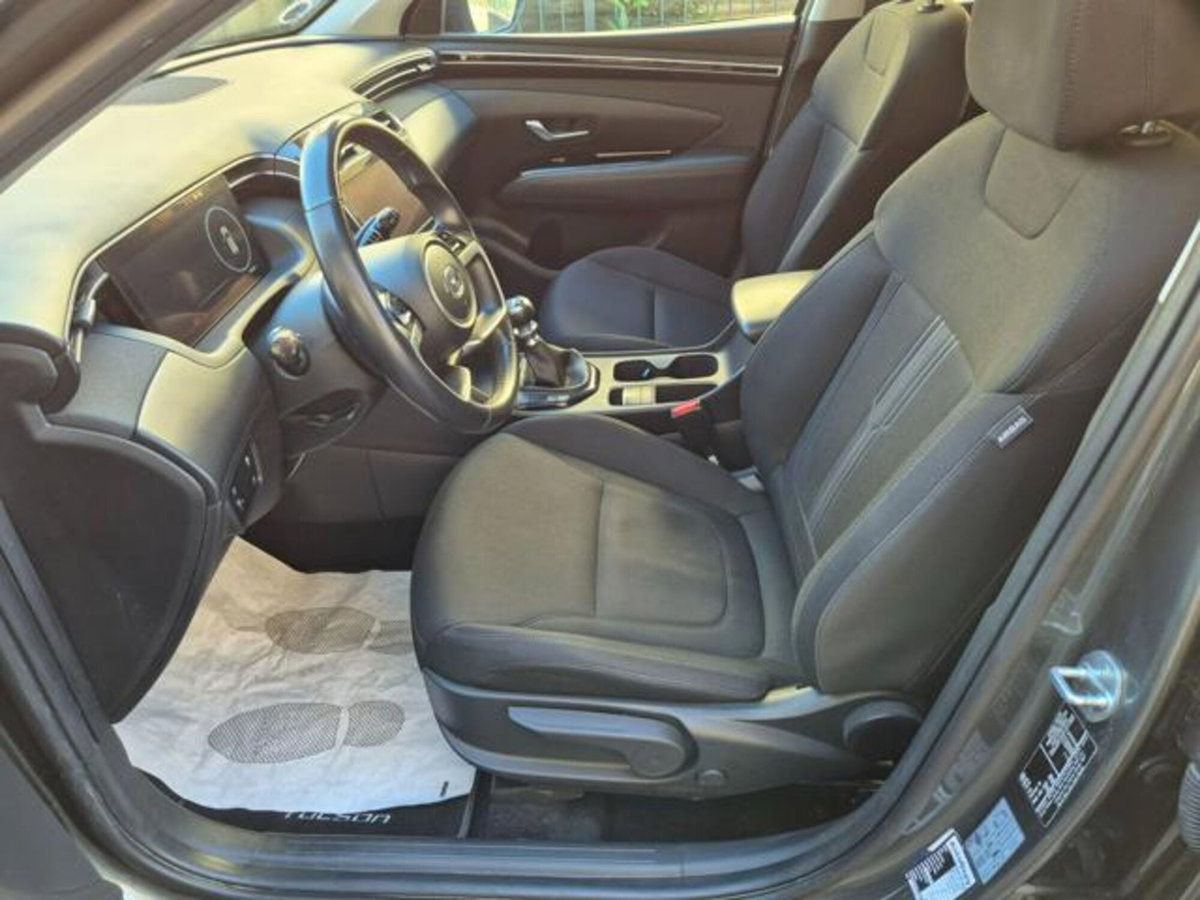 Hyundai Tucson 1.6 crdi 48V Xline 2wd imt (9)