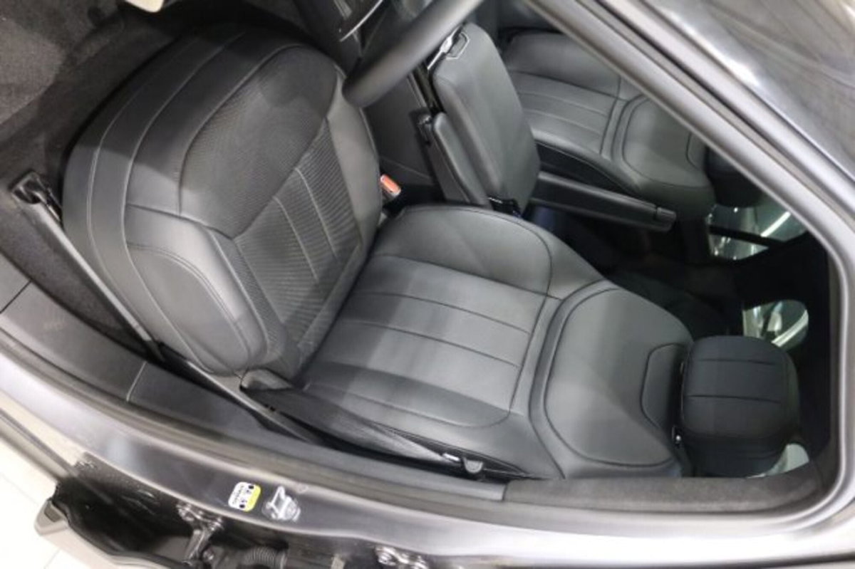 Land Rover Range Rover 3.0D l6 350 CV Autobiography (10)