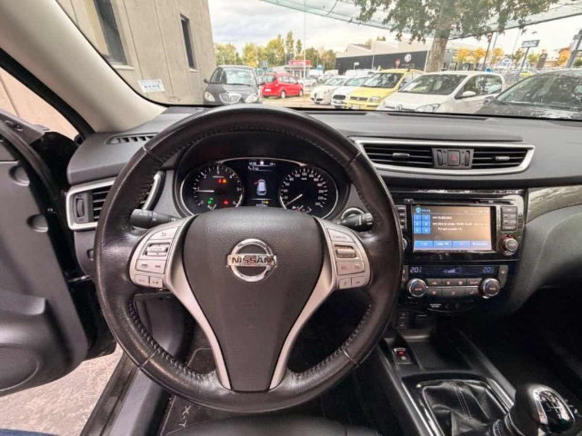 Nissan X-Trail 1.6 dCi 4WD Tekna (11)