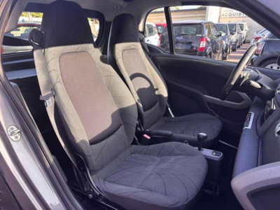 smart Fortwo 1000 52 kW MHD coupé passion (11)