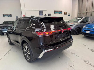 Volkswagen Tiguan 1.5 etsi Elegance 150cv dsg (6)