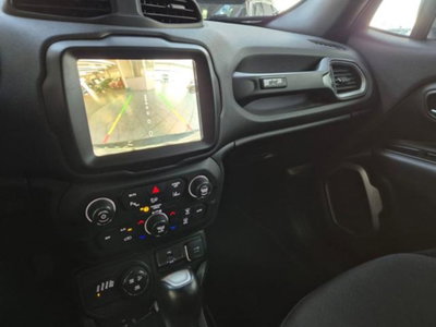 Jeep Renegade 1.3 T4 190CV PHEV 4xe AT6 80th Anniversary (13)