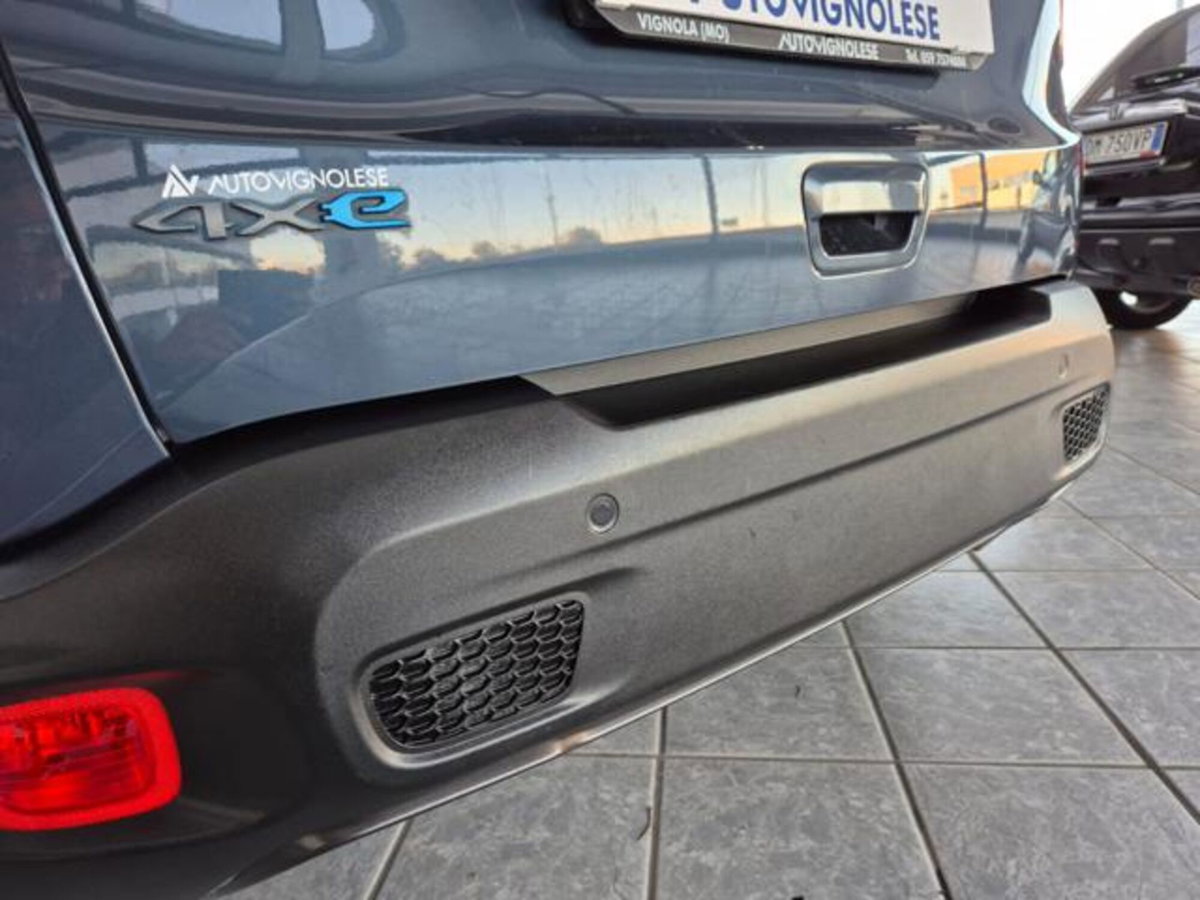 Jeep Renegade 1.3 T4 190CV PHEV 4xe AT6 80th Anniversary (8)