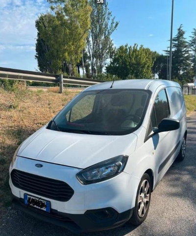 Ford Transit Courier 1.5 TDCi 75CV  Trend (2)
