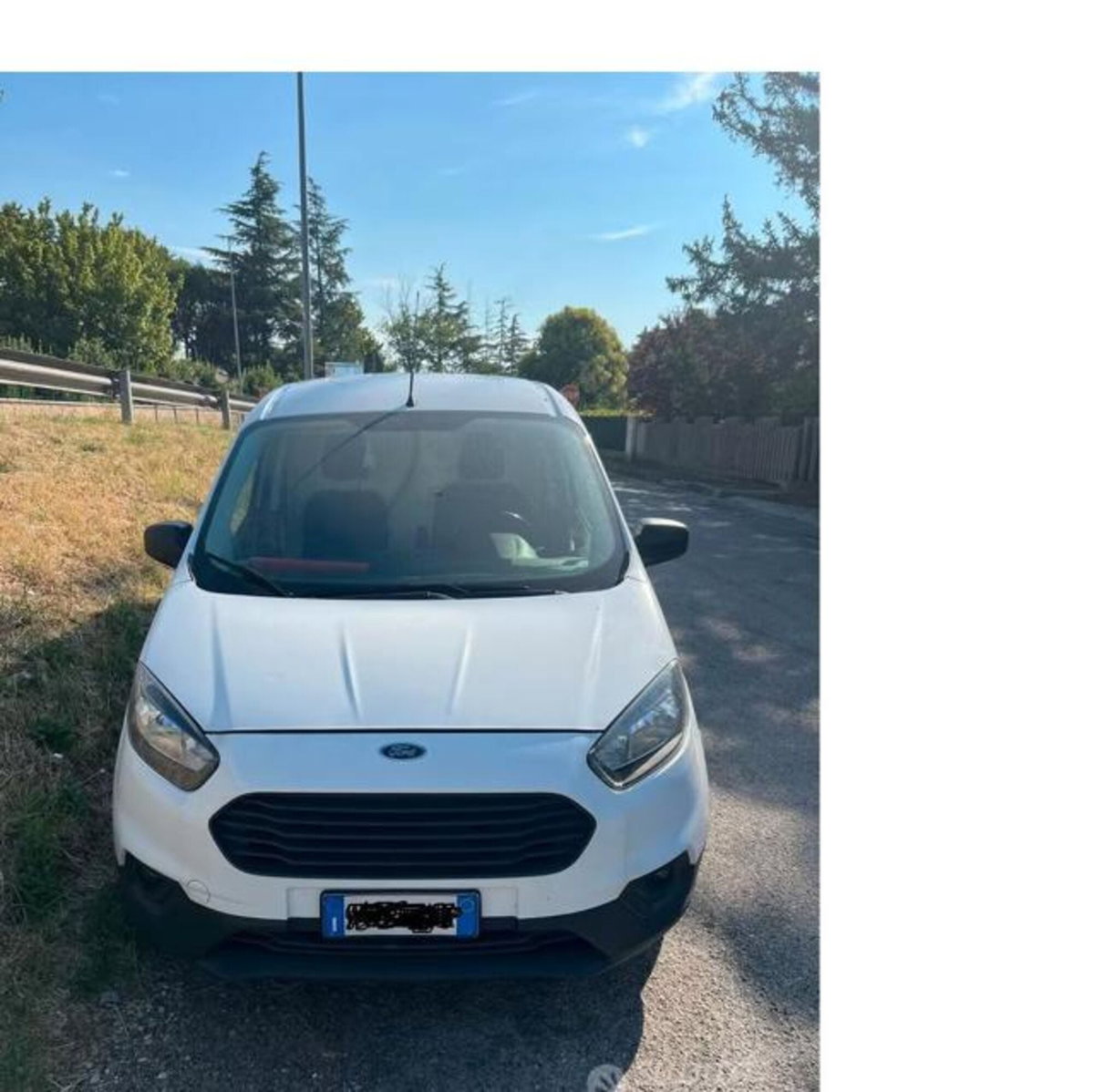 Ford Transit Courier 1.5 TDCi 75CV  Trend (4)