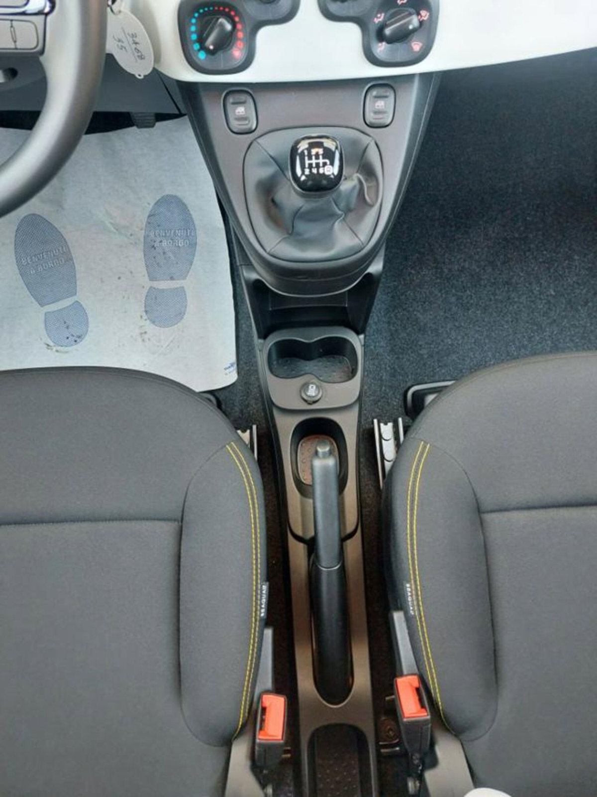 Fiat Pandina 1.0 firefly hybrid s&s 65cv (11)