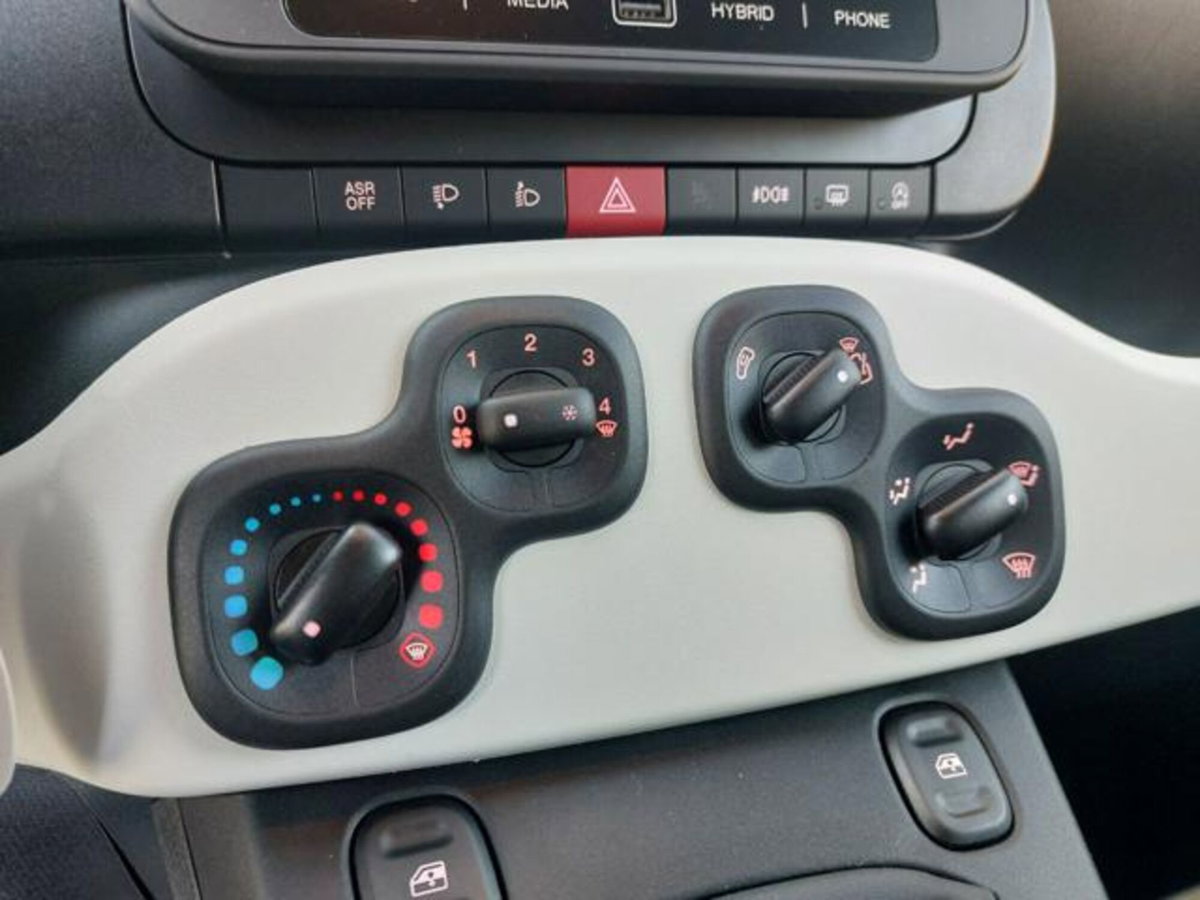 Fiat Pandina 1.0 firefly hybrid s&s 65cv (13)