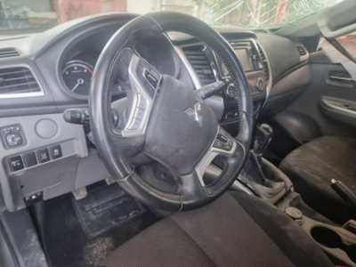 Mitsubishi L200 2.4 DI-D/181CV Double Cab Intense Hp Mivec SDA (10)