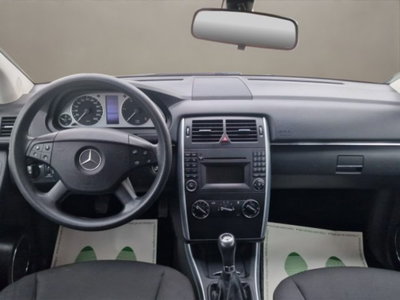 Mercedes-Benz Classe B 180 CDI Sport (14)