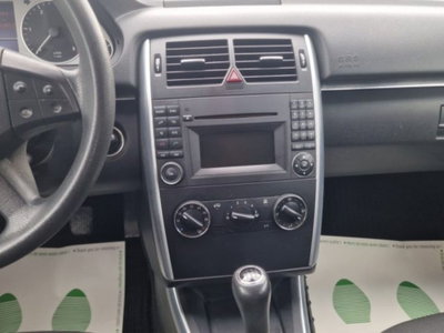 Mercedes-Benz Classe B 180 CDI Sport (15)