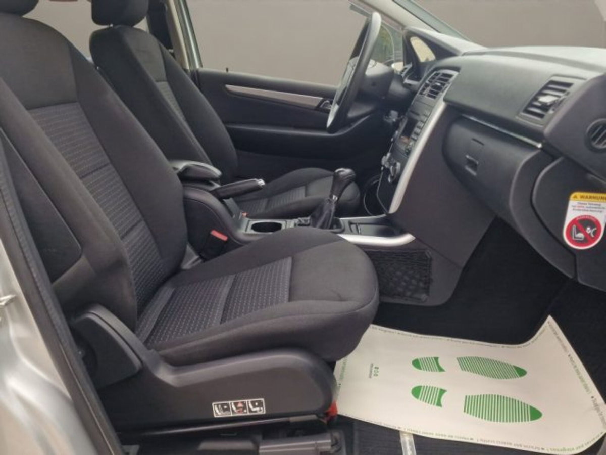 Mercedes-Benz Classe B 180 CDI Sport (18)