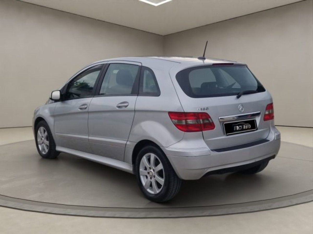 Mercedes-Benz Classe B 180 CDI Sport (3)