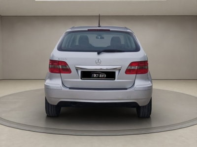 Mercedes-Benz Classe B 180 CDI Sport (4)