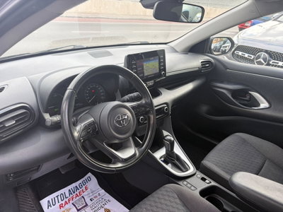 Toyota Yaris 1.5 Hybrid 5 porte Energy (9)