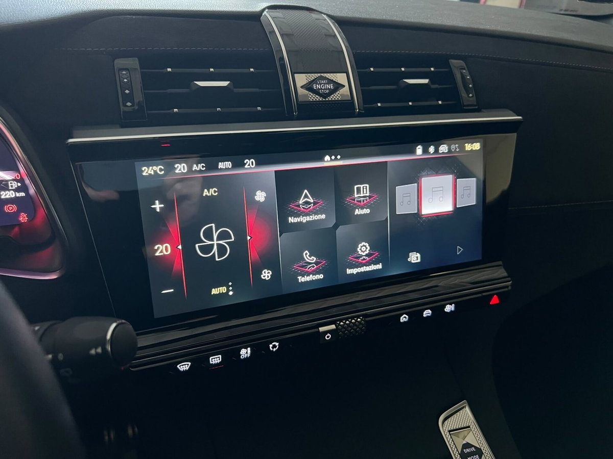 Ds DS 7 DS 7 Crossback BlueHDi 130 aut. Performance Line (14)