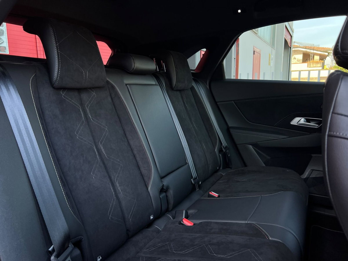 Ds DS 7 DS 7 Crossback BlueHDi 130 aut. Performance Line (16)