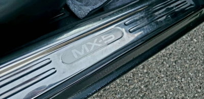 Mazda MX-5 1.8i 16V cat Backstage (16)