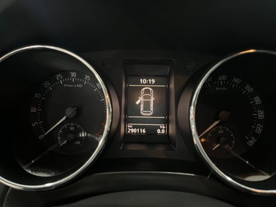 Skoda Yeti 2.0 TDI CR 110CV 4x4 Elegance (13)