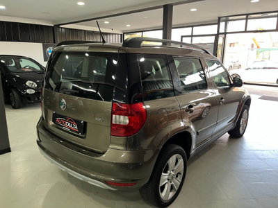 Skoda Yeti 2.0 TDI CR 110CV 4x4 Elegance (4)