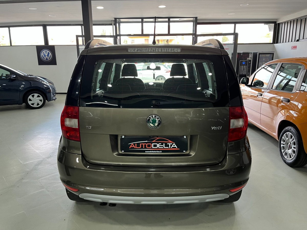 Skoda Yeti 2.0 TDI CR 110CV 4x4 Elegance (5)