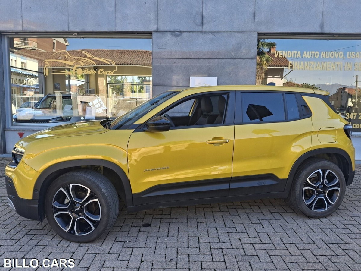 Jeep Avenger 1.2 turbo Summit fwd 100cv (6)