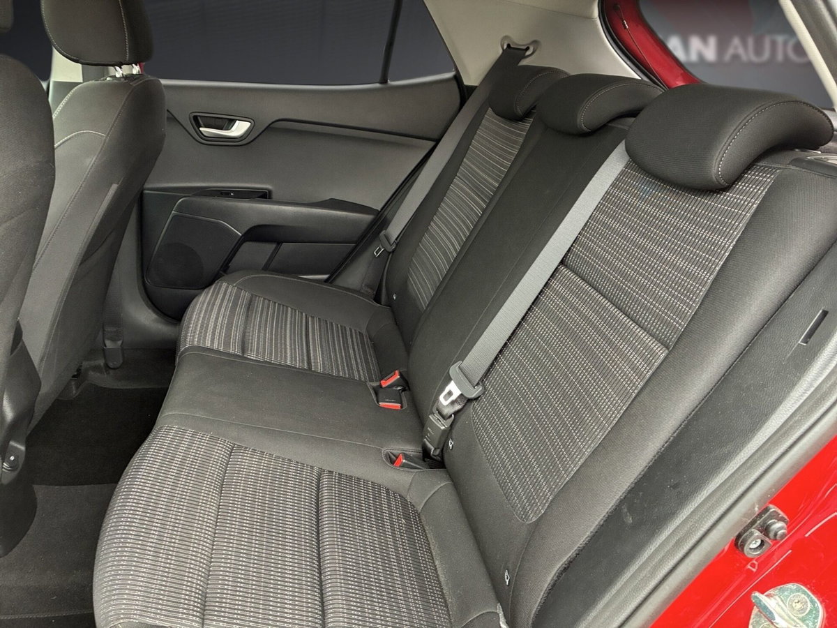 Kia Stonic 1.6 CRDi 110 CV Style (12)