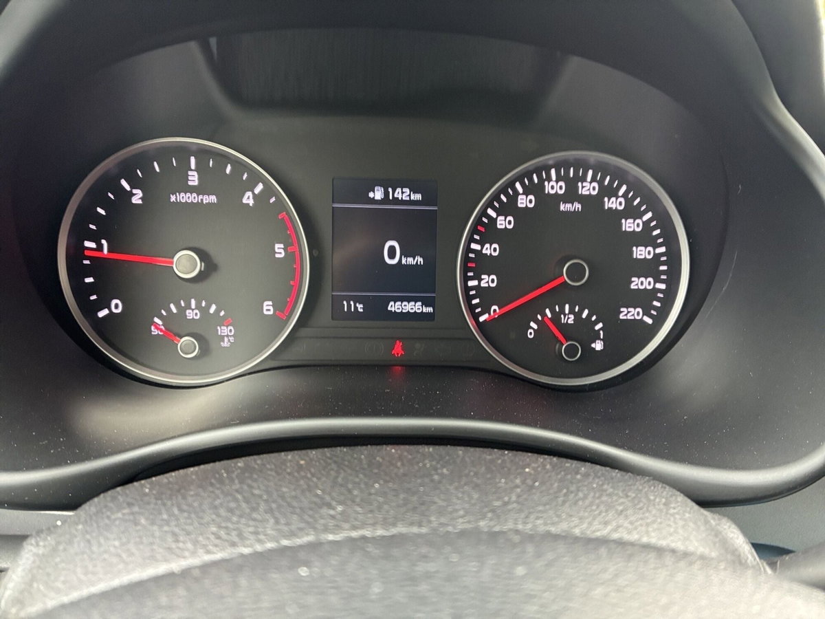 Kia Stonic 1.6 CRDi 110 CV Style (18)