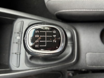 Kia Stonic 1.6 CRDi 110 CV Style (19)